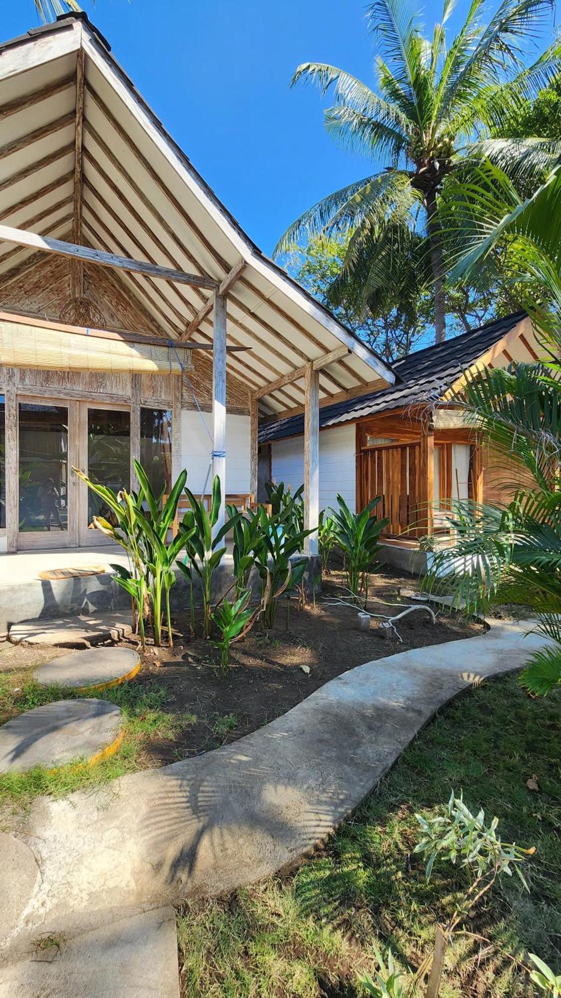 Kayu Cottage Gili Trawangan Esterno foto